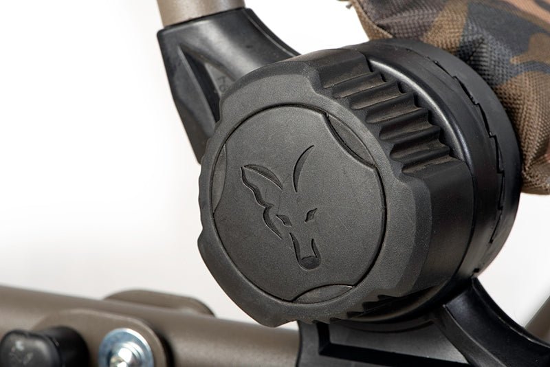 Fox Super Deluxe - Stoel met verstelbare rugleuning - dé KarperCentrale Fox Super Deluxe - Stoel met verstelbare rugleuning - dé KarperCentrale