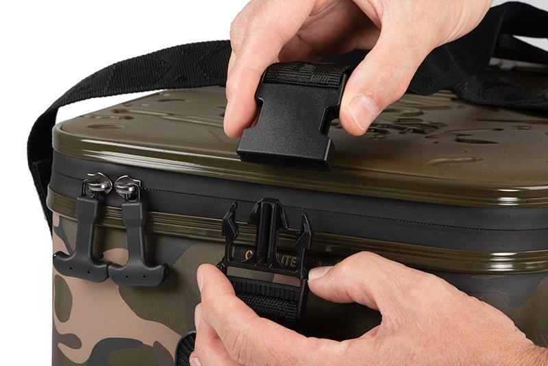 Fox Aquos Camolite Koeltas - dé KarperCentrale