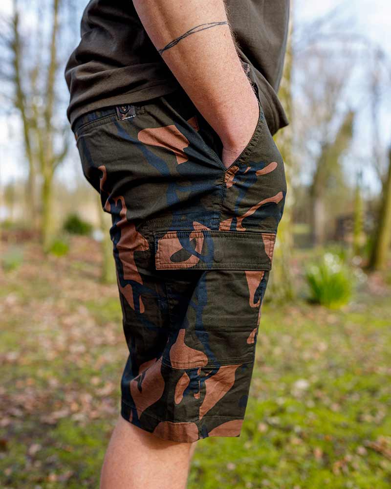 Fox LW Camo Combat Korte broek - dé KarperCentrale
